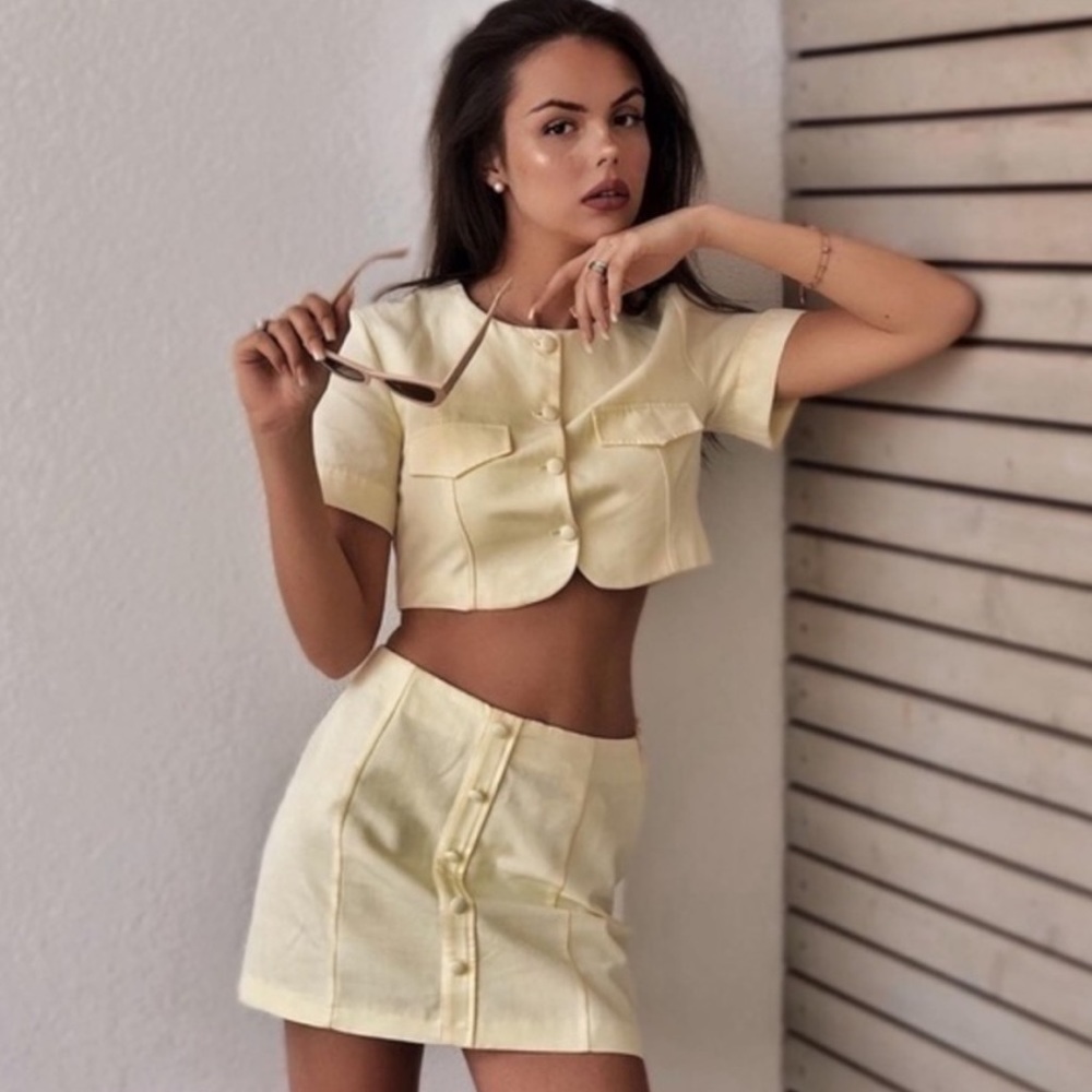 Zara Skirt with buttons